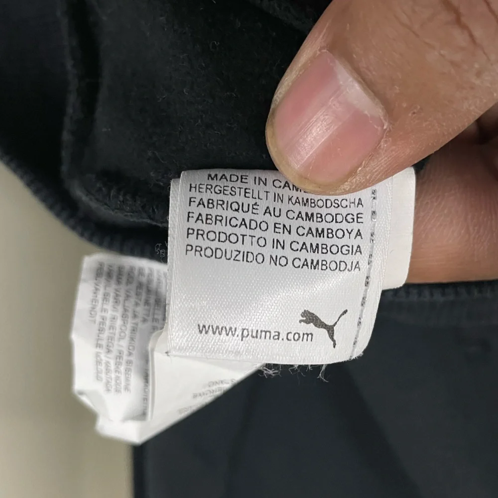 PUMA AUTHENTIC BLACK HOODIE FOR MEN’S & WOMEN’S - Picture 8 of 10